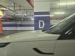 -阳光滨江天地尚湾里-地下停车场