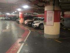 -日月光中心-停车场