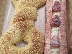-奈雪的茶(百盛店)