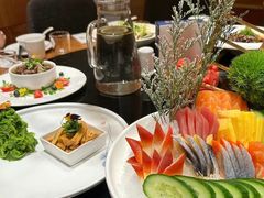 -渝半城经典川粤菜(重庆天地店)
