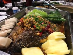 -蚝美人·生蚝海鲜烧烤(茶花园店)
