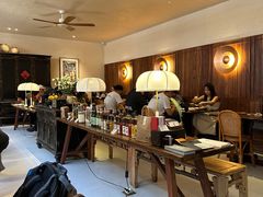 -银米·云南传统过桥米线(双廊黑金冠店)