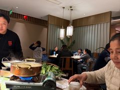 -梁家大院•农家菜(昆山会展中心店)