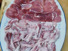 天衣無縫拚一兩肉-华哥新鲜猪精品美食