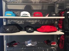 -Air Jordan(世贸天阶店)