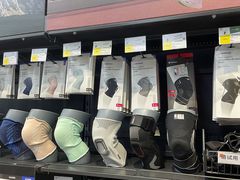 -迪卡侬(大英山店)