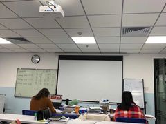 -新航道雅思托福·留学·考研培训(人民广场校区)