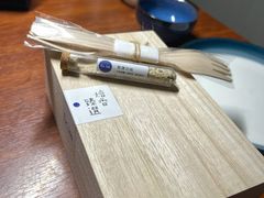 -壹零贰小馆(桂城石啃店)