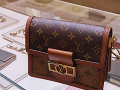 -LV路易威登(国际广场店)