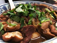 卤煮火烧-门框胡同百年卤煮(前门煤市街店)