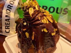 雪山巧克力开心果可露丽-B&C黄油与面包·THE GARDEN BAKERY概念店(世纪汇店)