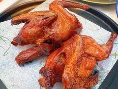 脆皮乳鸽-翠园(广州太古汇店)