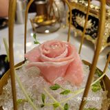同埋係空氣中夾雜住不同味道既火煱配料。佢呢度醬介係