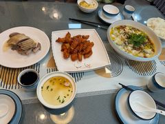 -萱记烧鹅·南京菜(南京博物院店)