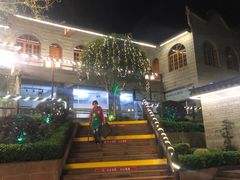 -楠柏弯休闲山庄(梨花溪店)