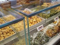 -上海市长春食品商店(淮海中路店)