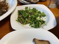 香菜鸭胗-大金山酒店