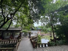 -房湖公园