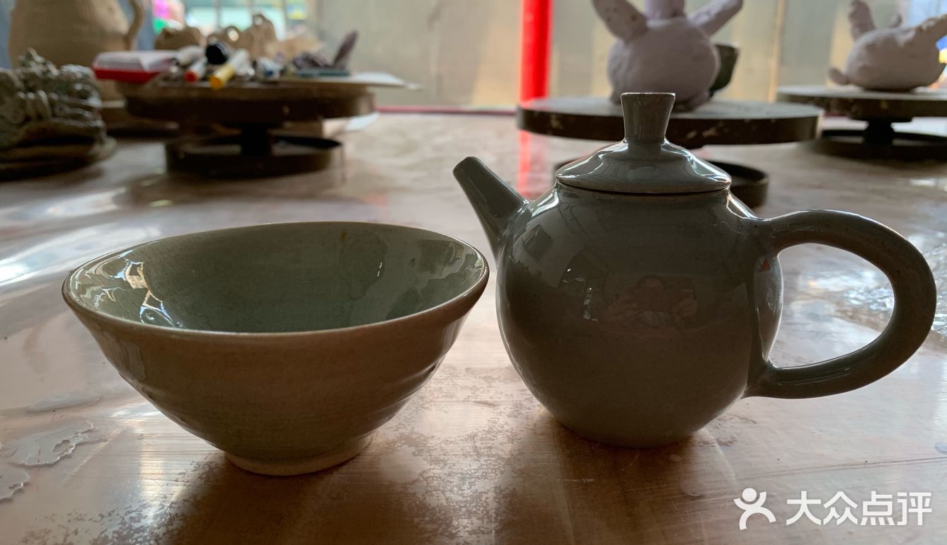 来来来看看我的陶艺作品