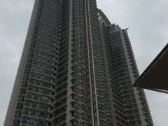 -东荟城名店仓