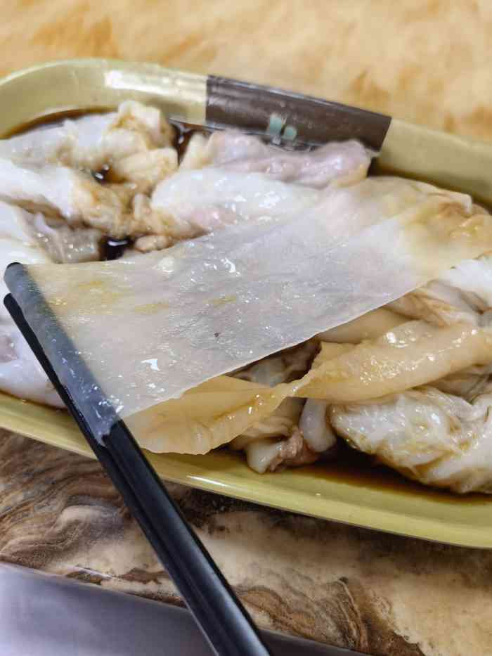 食尚居窝篮拉肠(东漖北路店)-"「猪肝拉肠」肠粉晶莹剔透,薄如纸张