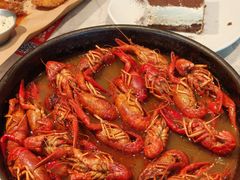 -必胜客(威高广场店)