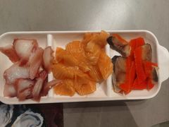 -山焱·炭火自助烤肉(周浦万达店)
