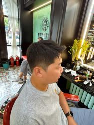 -豪帅男士理容馆