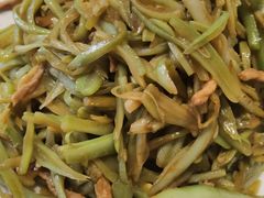 芸豆丝炒肉-方城小吃店