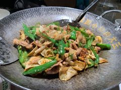 -费大厨辣椒炒肉(黄兴中心广场店)