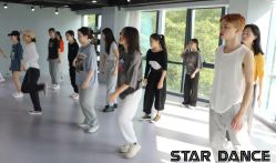 -STAR舞蹈工作室