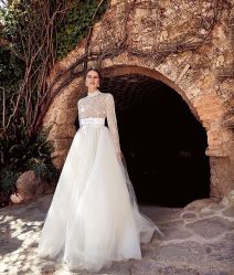 -MANLI BRIDAL婚纱
