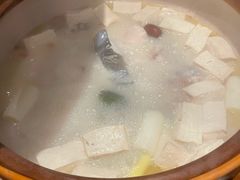 -忆江南·临江鱼馆