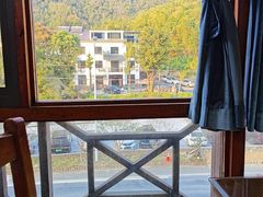 -芦茨金富饭庄·25年老字号·专做稻草鸡