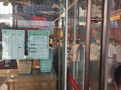 -双湖园·地标武汉菜(黄鹤楼解放路店)