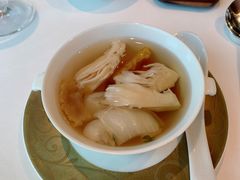 菜胆白舞茸炖双耳-龙景轩(香港四季酒店)