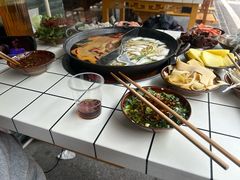 -重庆故事姊妹老火锅(财经学院店)