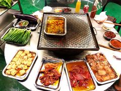 -胡四哥特色火盆烧烤(总店)