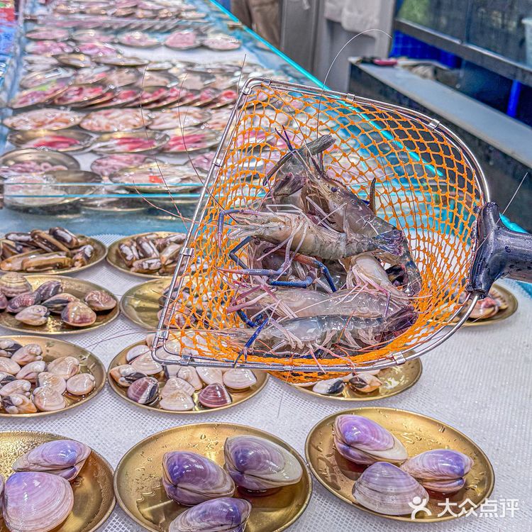 三鲜过海海鲜火锅丨主打看得见的新鲜🤩