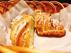黄金流奶羊角-麦田工坊(月湖店)