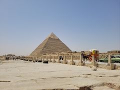 -吉萨金字塔群