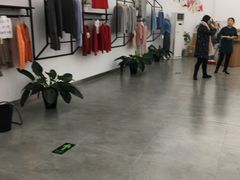 -雪莲品牌工厂店