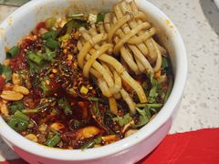 -牛华八婆麻辣烫(起源店)