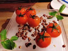 番茄脆菇沙拉-小大董·烤鸭(凤凰汇店)