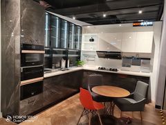 -百安居装修建材卖场(泰然店)