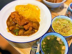 咖喱吉列鸡块蛋包饭-熊吞·大碗丼烧肉饭(西市场嘉华店)