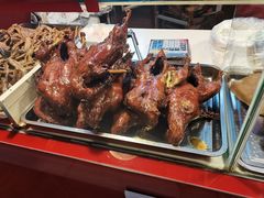 -王浩儿纪六孃甜皮鸭(凌云大厦店)