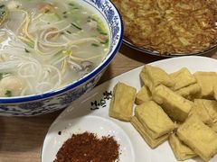 -喜鹊愉家酒店(郑州曼哈顿博览中心地铁站店)