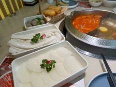 -左庭右院鲜牛肉火锅(浦江欢乐颂店)