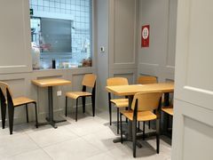 用餐区-面包新语(吾悦国际广场店)